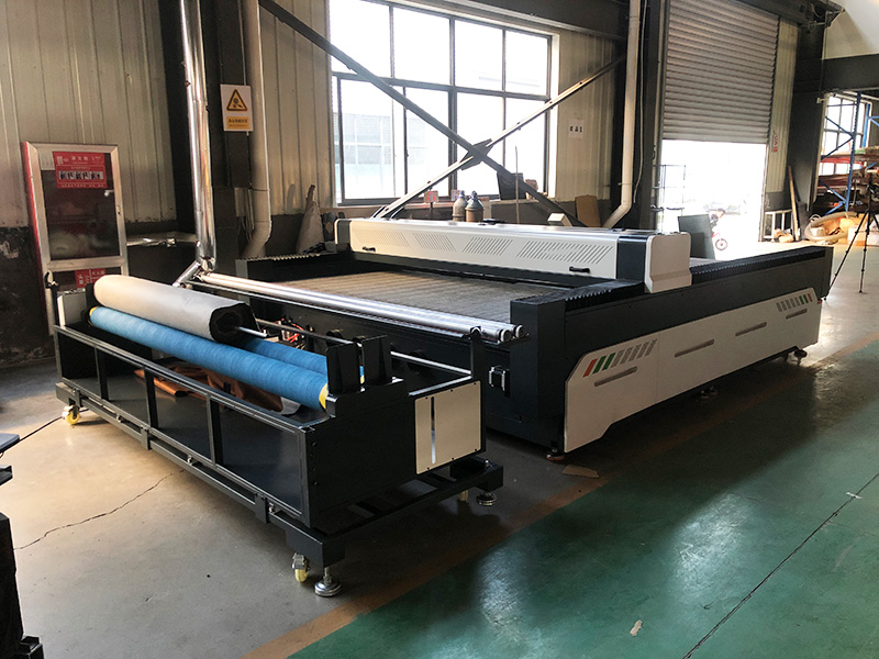 2025最暢銷的工業織物激光切割機