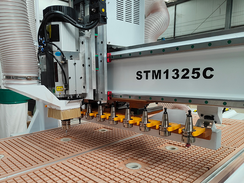 4x8自動換刀數控銑床配自動換刀套件出售 4x8自動換刀數控銑床配自動換刀套件出售