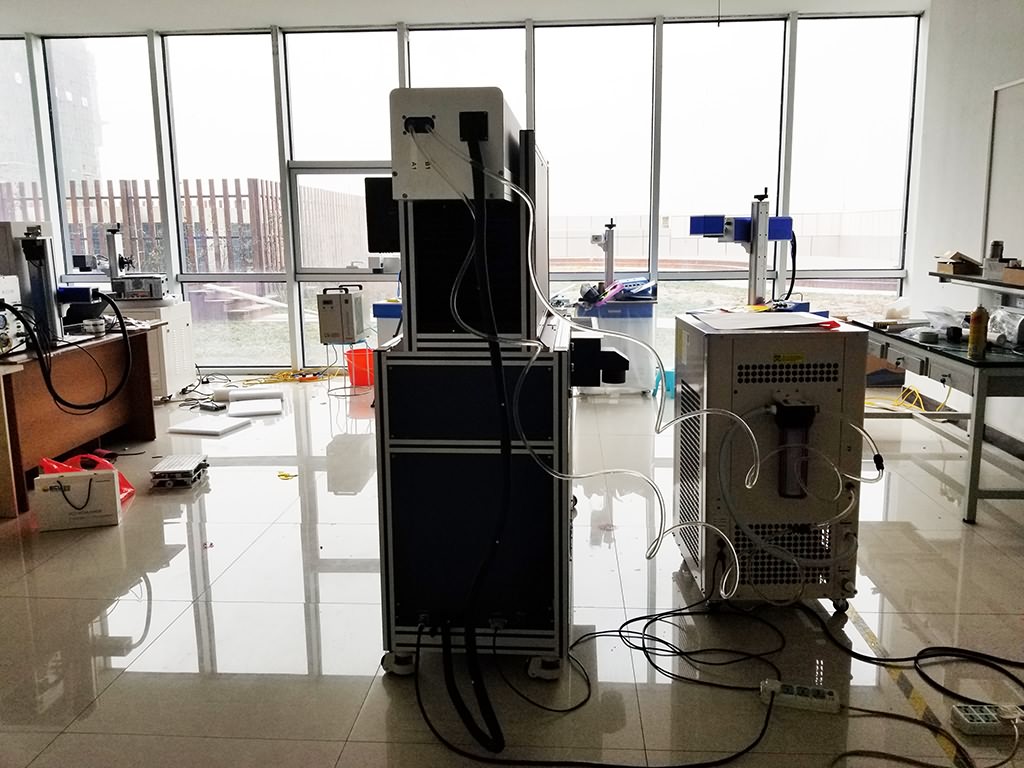 3D動態聚焦射頻 CO2 激光雕刻切割機 3D動態聚焦射頻 CO2 激光雕刻切割機