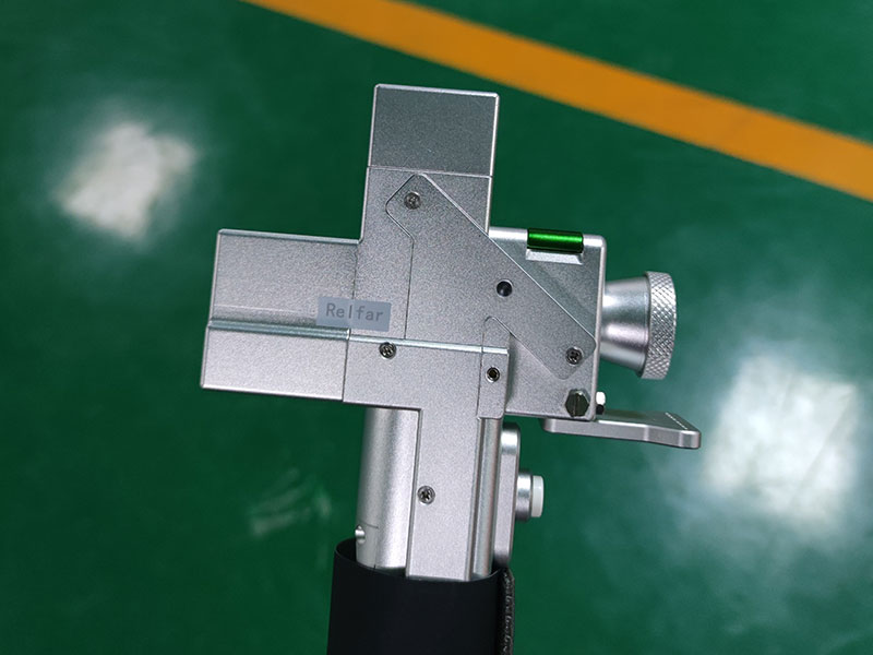 2025最暢銷的手持式光纖激光清潔機(jī) 2025最暢銷的手持式光纖激光清潔機(jī)