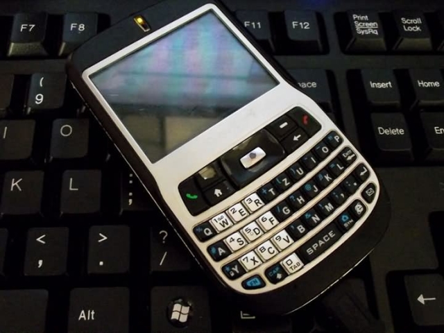 電子行業鍵盤激光打標機