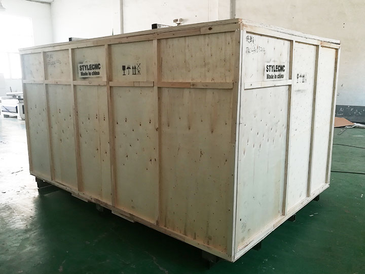 線性自動換刀數控雕刻機包 STM1325C