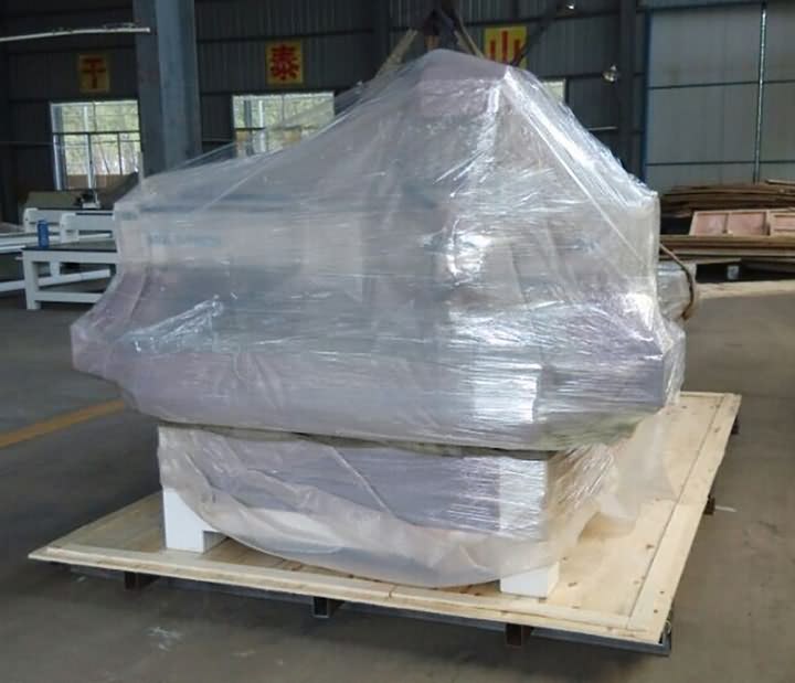 實惠價格3D雕刻數控雕刻機帶4頭內包裝