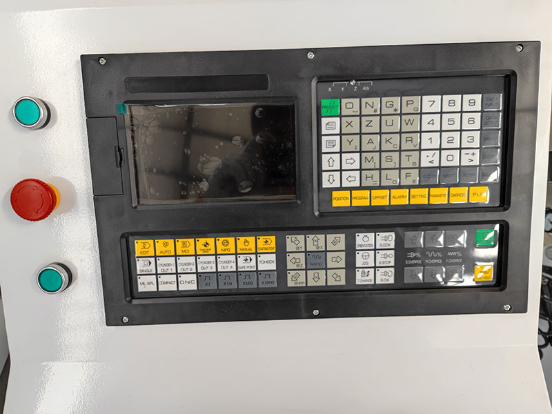 自主研發控制系統