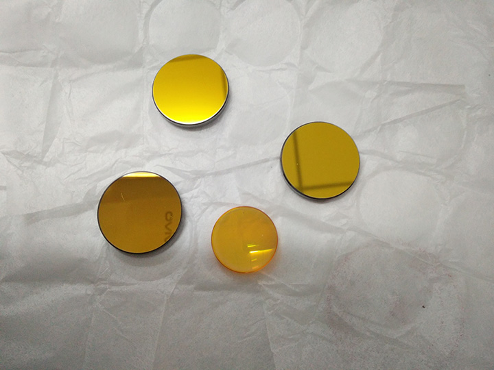 多功能鏡頭和鏡子 4x8 激光雕刻切割機 多功能鏡頭和鏡子 4x8 激光雕刻切割機