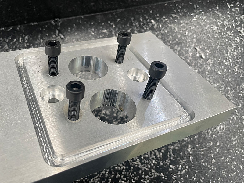 重型 4x8數(shù)控鋁材銑床（帶攻絲頭）