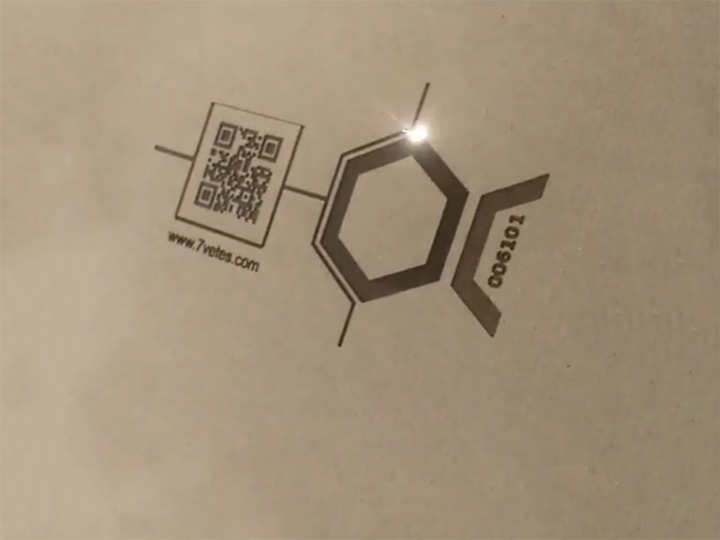 CO2 中密度纖維板雕刻激光打標機 CO2 中密度纖維板雕刻激光打標機