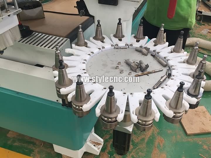 盤式自動換刀裝置 盤式自動換刀裝置