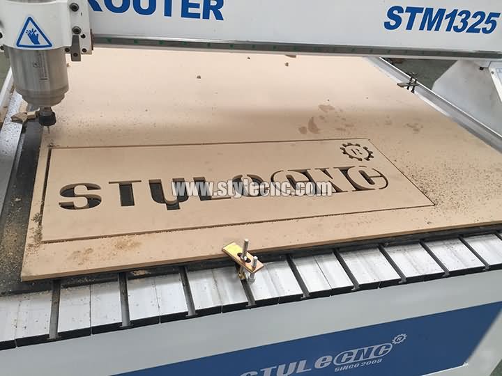 標準1325數控木工機床,用于MDF切割 標準1325數控木工機床,用于MDF切割