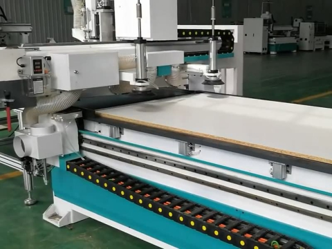 自動(dòng)套料數(shù)控客廳家具制造雕刻機(jī) 自動(dòng)套料數(shù)控客廳家具制造雕刻機(jī)