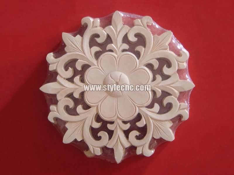 小型數控雕刻機，適用于木工雕刻項目