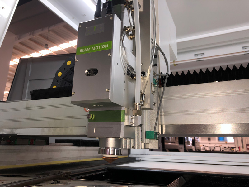 適合初學者的入門級小型金屬激光切割機 適合初學者的入門級小型金屬激光切割機