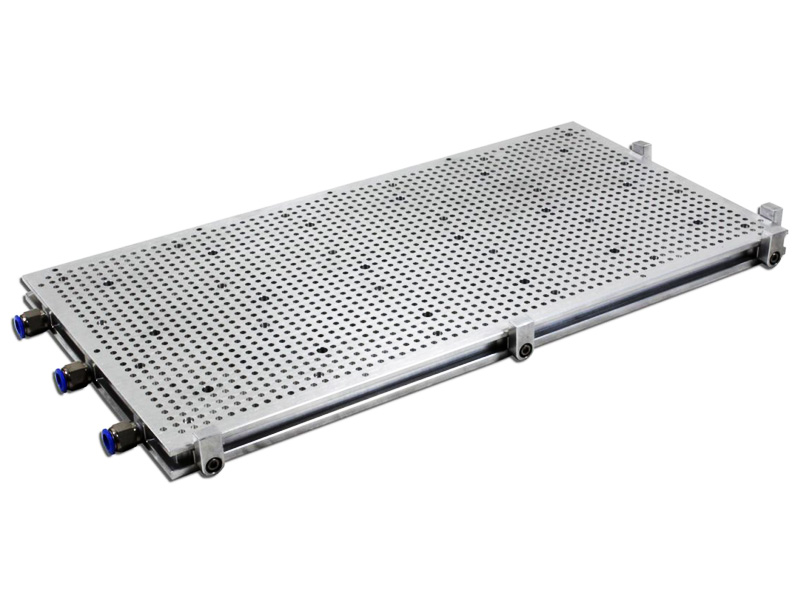 鋁制真空吸塵工作臺，表面覆蓋高密度毛氈