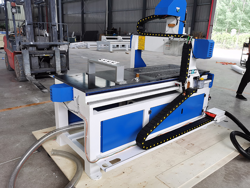 家用小型臺式數控雕刻機，帶換刀裝置