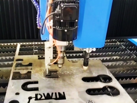 高速數控金屬板材切割等離子工作臺