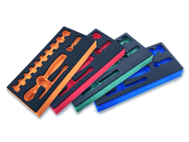 EVA 泡沫托盤振動刀切割機(jī)