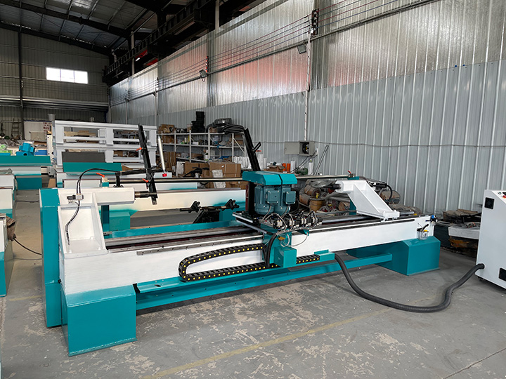 STL2530A-4T 多功能數(shù)控木工車床（帶自動送料裝置）