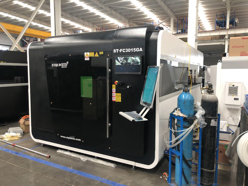 美國全自動精密數控光纖激光金屬切割機