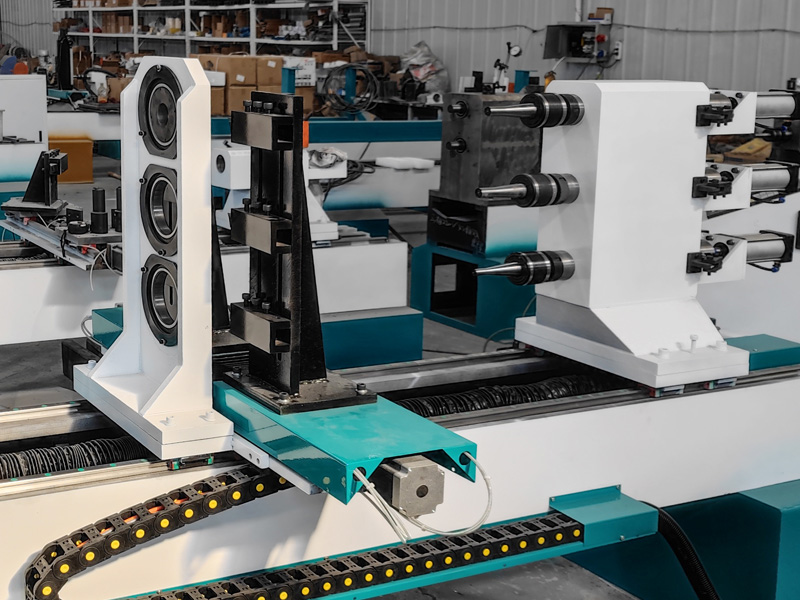 多軸數控仿形木工車床