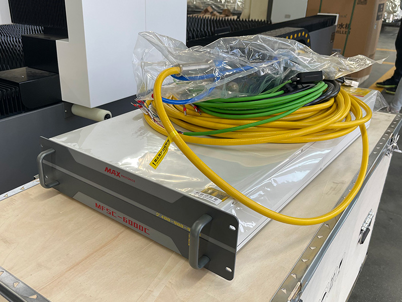 6000W MAX 光纖激光發生器