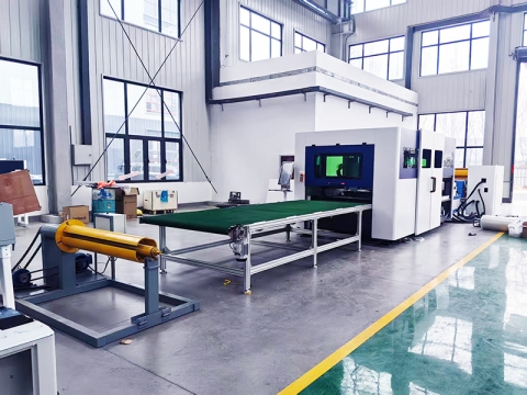 自動激光下料系統:卷料送料激光切割機 自動激光下料系統:卷料送料激光切割機