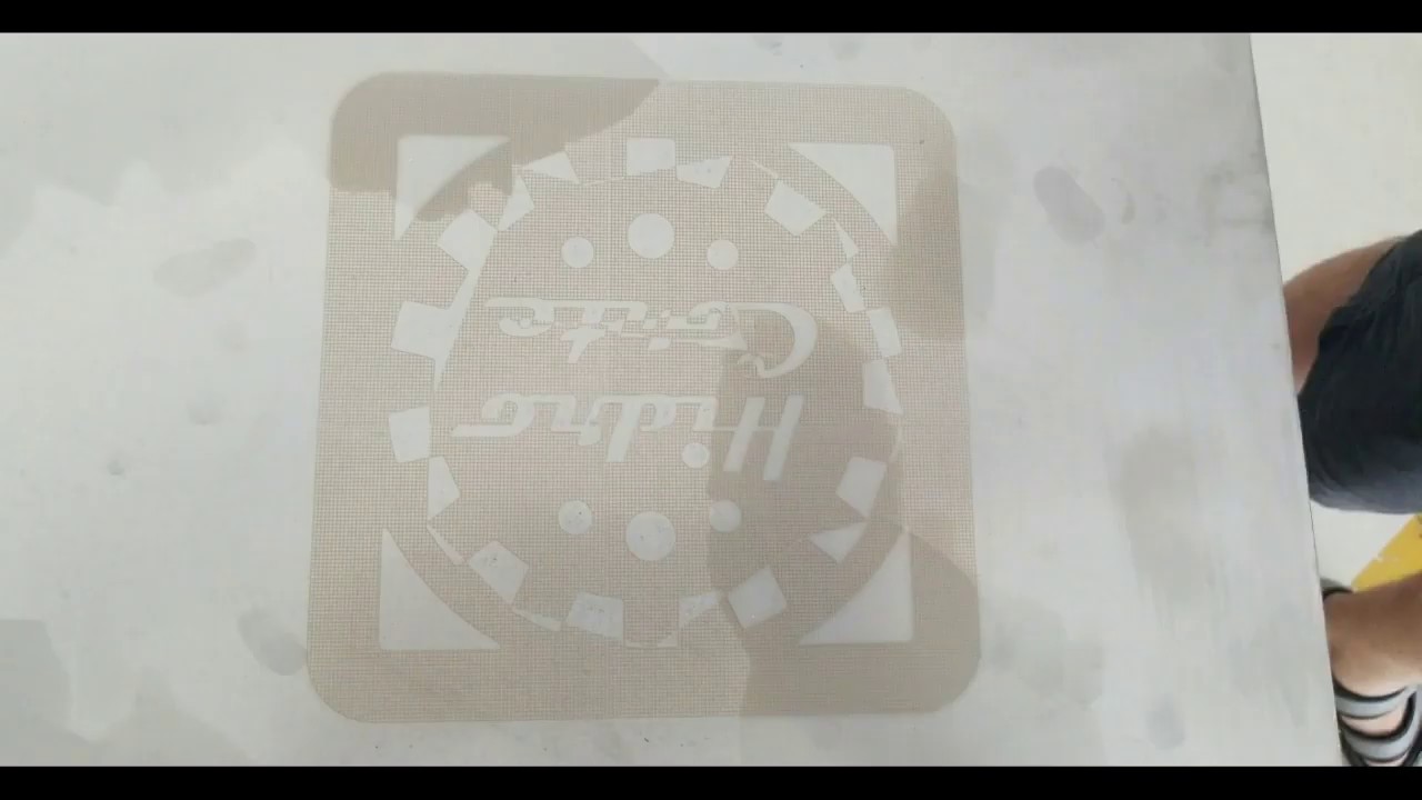 2025帶 XY 移動工作臺的最佳預算光纖激光雕刻機 2025帶 XY 移動工作臺的最佳預算光纖激光雕刻機