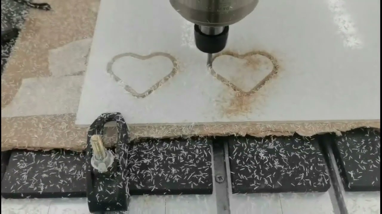 低成本三軸 4x4數控雕刻機和工作臺套件出售