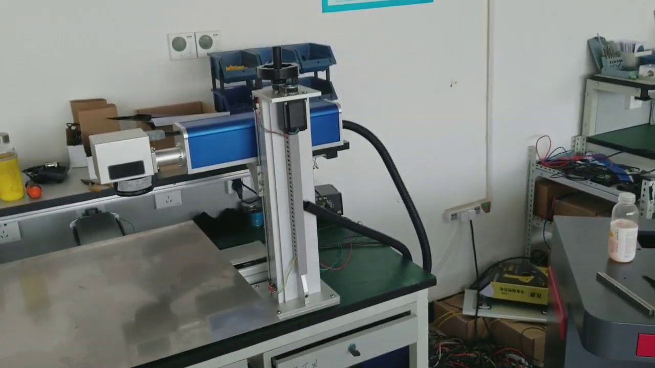 美國光纖激光打標雕刻機 美國光纖激光打標雕刻機